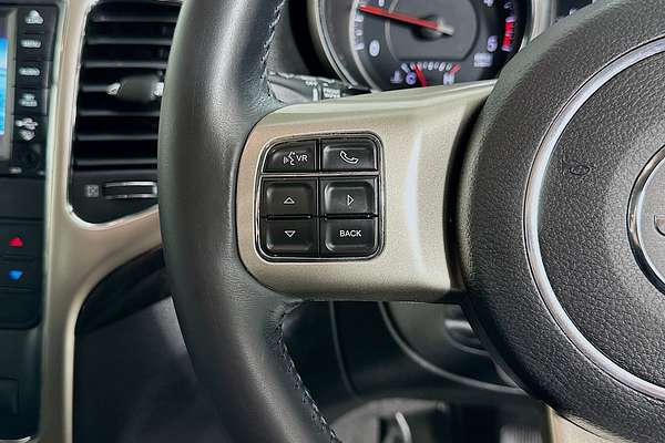 2012 Jeep GRAND CHEROKEE LAREDO (4x4) WK