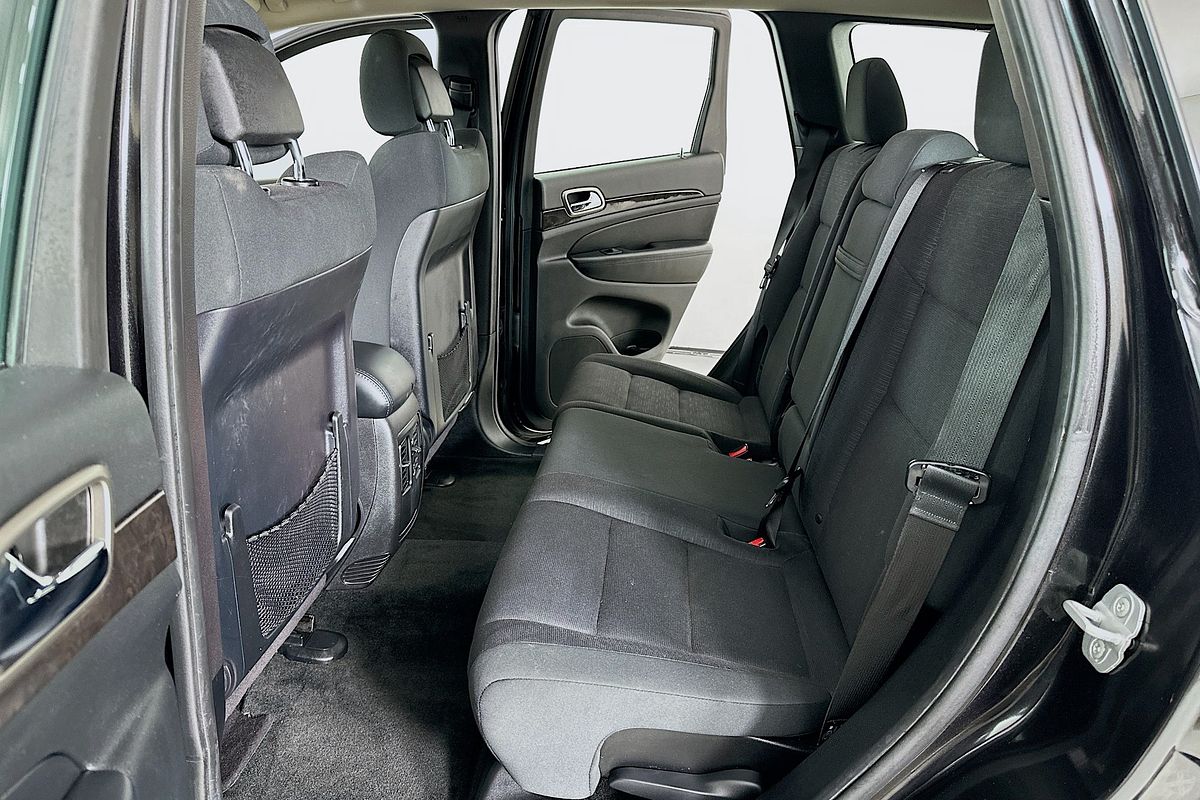 2012 Jeep GRAND CHEROKEE LAREDO (4x4) WK