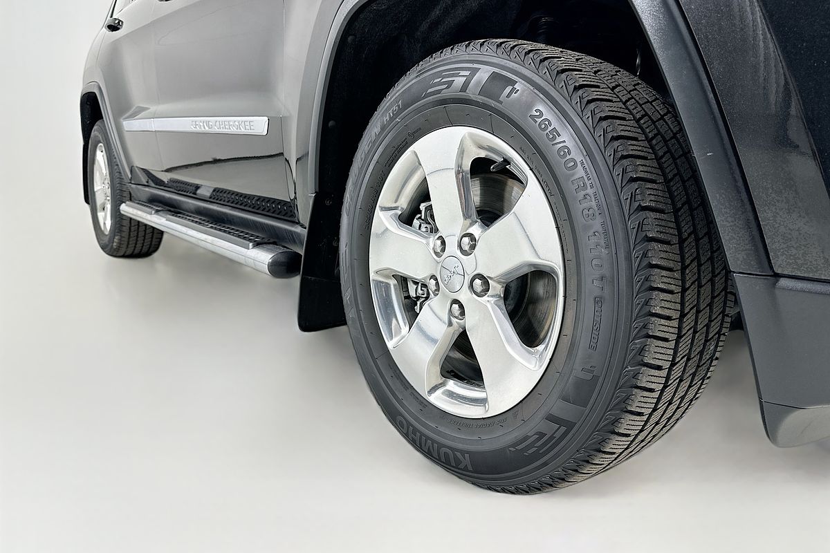 2012 Jeep GRAND CHEROKEE LAREDO (4x4) WK