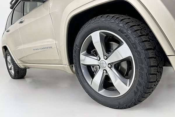 2017 Jeep GRAND CHEROKEE OVERLAND (4x4) WK MY15