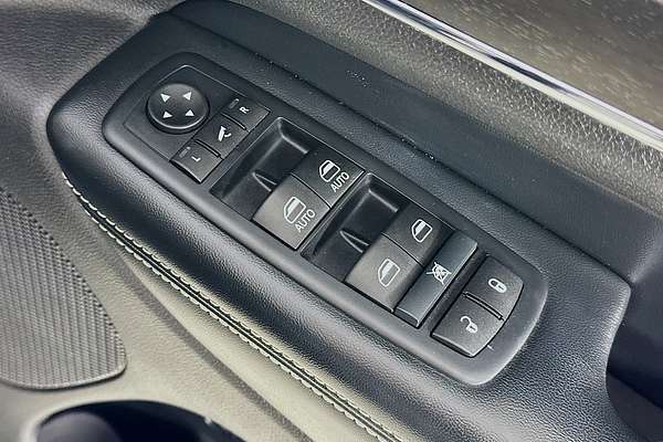 2015 Jeep GRAND CHEROKEE LIMITED (4x4) WK MY15