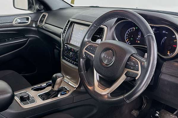 2017 Jeep GRAND CHEROKEE LAREDO (4x4) WK MY17