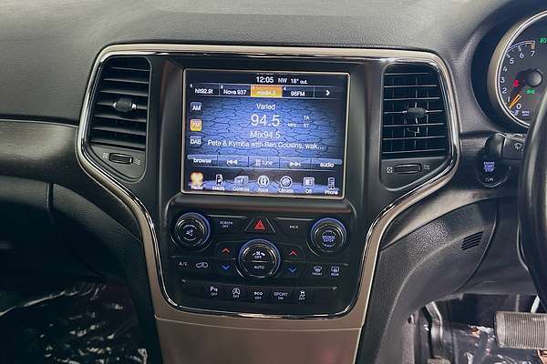 2017 Jeep GRAND CHEROKEE LAREDO (4x4) WK MY17