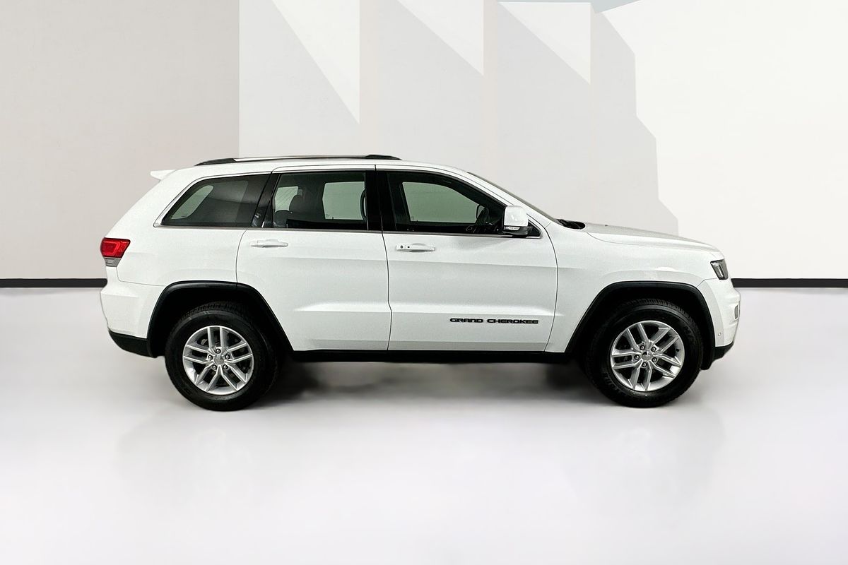2017 Jeep GRAND CHEROKEE LAREDO (4x4) WK MY17