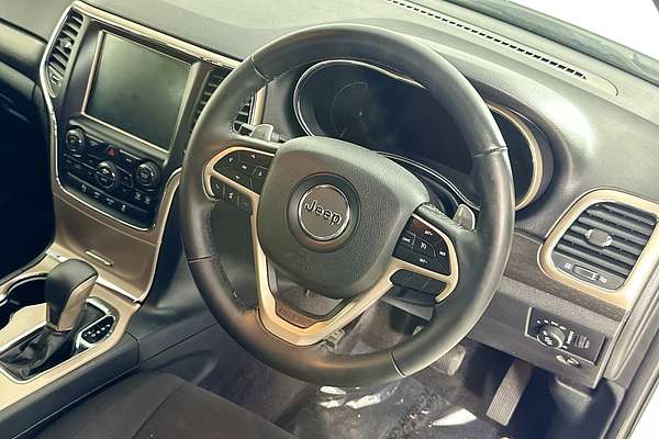 2017 Jeep GRAND CHEROKEE LAREDO (4x4) WK MY17