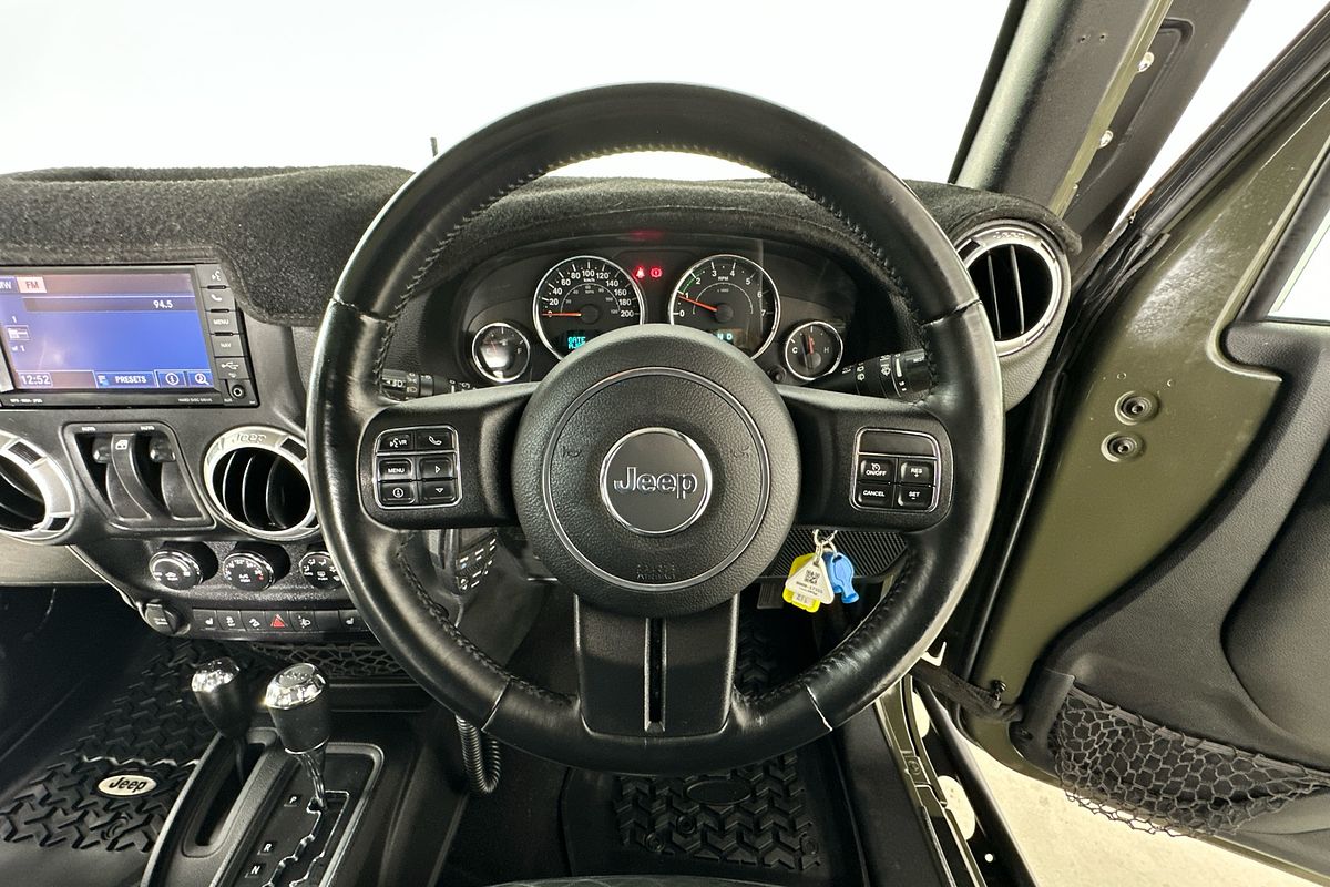 2017 Jeep WRANGLER OVERLAND (4x4) JK MY17