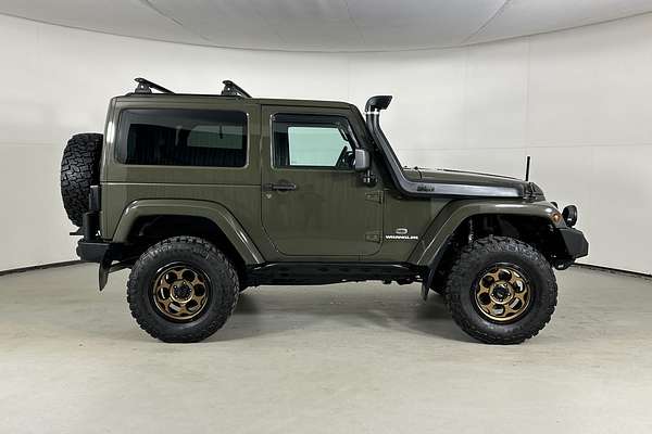 2017 Jeep WRANGLER OVERLAND (4x4) JK MY17