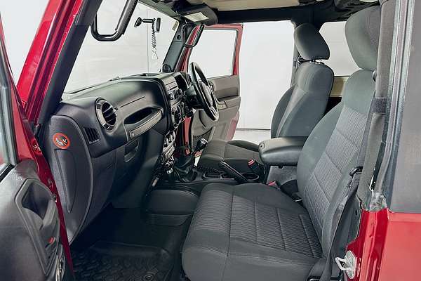 2011 Jeep WRANGLER RENEGADE SPORT (4x4) JK MY11
