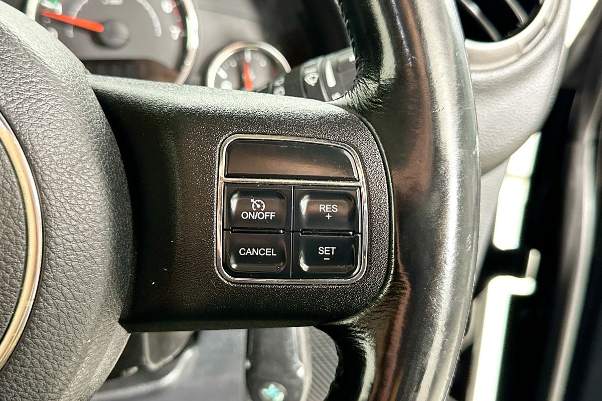 2011 Jeep WRANGLER UNLIMITED SPORT (4x4) JK MY09