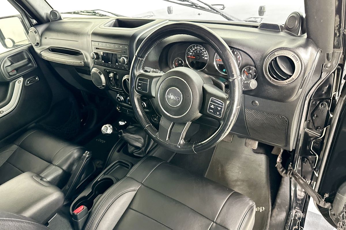 2011 Jeep WRANGLER UNLIMITED SPORT (4x4) JK MY09