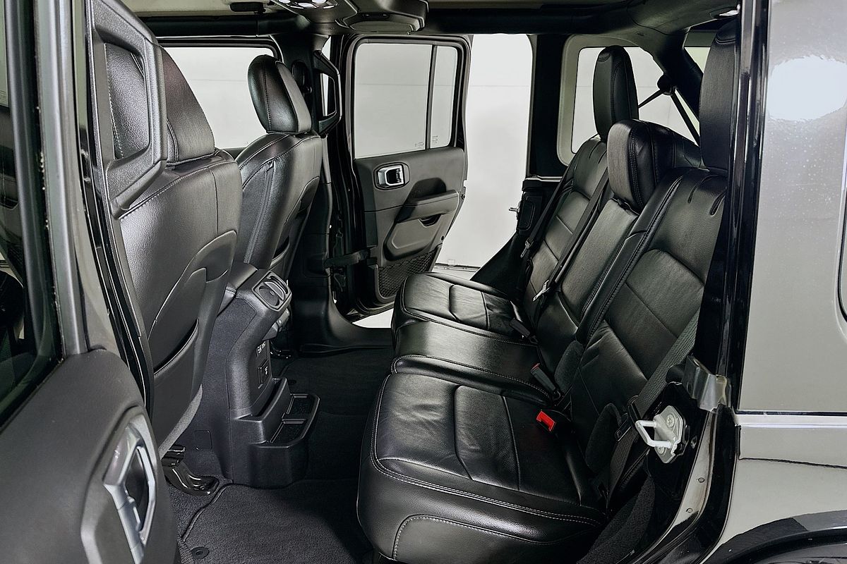 2022 Jeep WRANGLER UNLIMITED OVERLAND (4x4) JL MY22