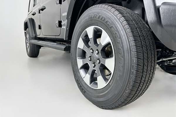 2022 Jeep WRANGLER UNLIMITED OVERLAND (4x4) JL MY22