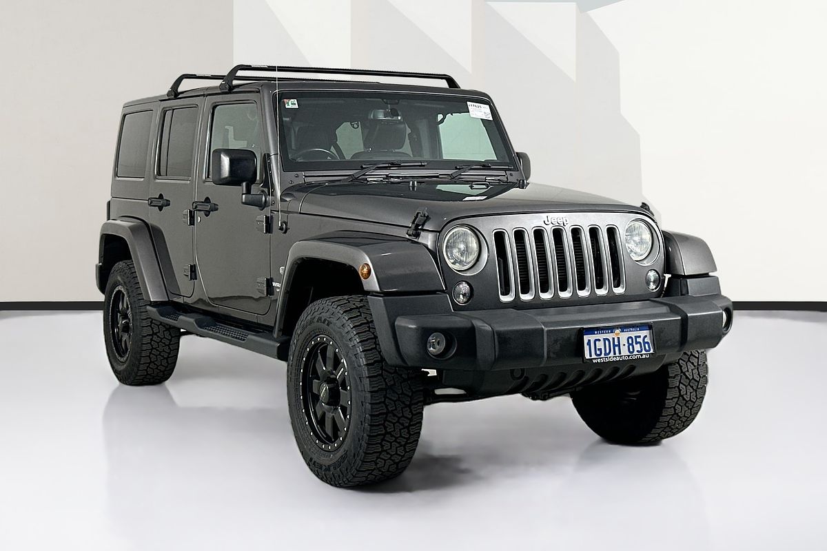 2017 Jeep WRANGLER UNLIMITED OVERLAND (4x4) JK MY17