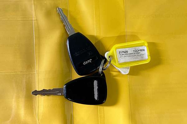 2017 Jeep WRANGLER UNLIMITED OVERLAND (4x4) JK MY17