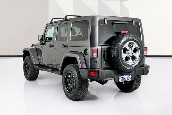 2017 Jeep WRANGLER UNLIMITED OVERLAND (4x4) JK MY17