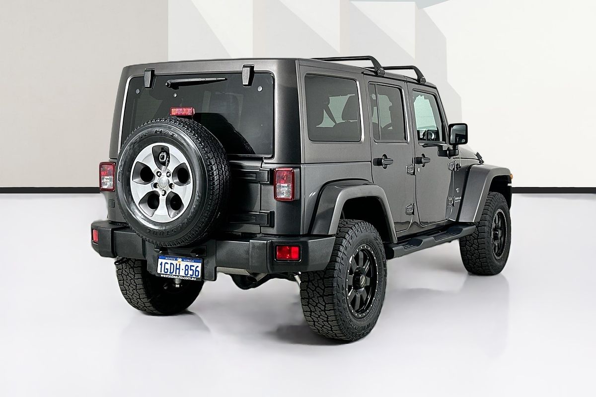 2017 Jeep WRANGLER UNLIMITED OVERLAND (4x4) JK MY17