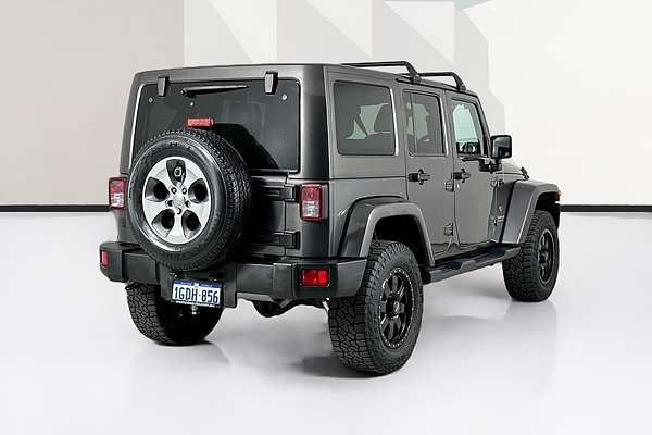 2017 Jeep WRANGLER UNLIMITED OVERLAND (4x4) JK MY17