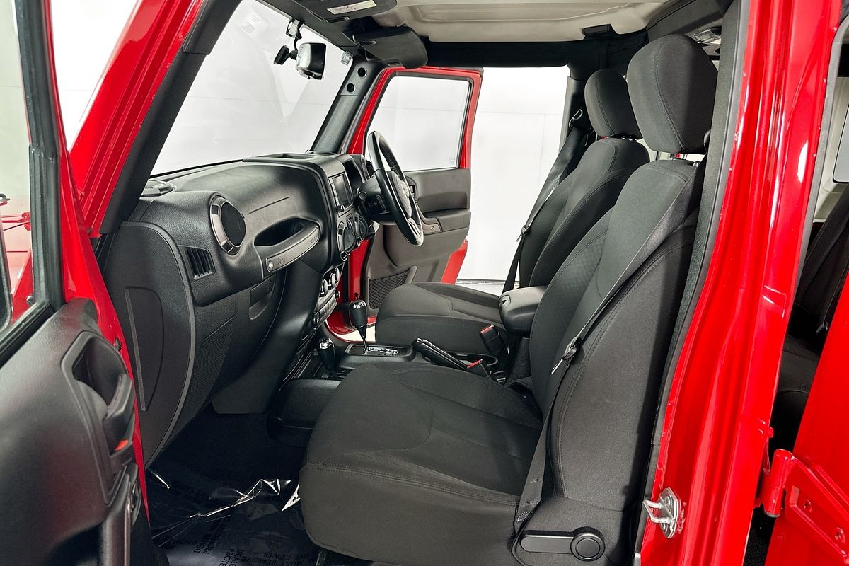 2018 Jeep WRANGLER UNLIMITED SPORT (4x4) JK MY18