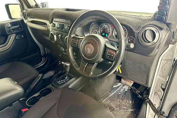 2014 Jeep WRANGLER UNLIMITED SPORT (4x4) JK MY13