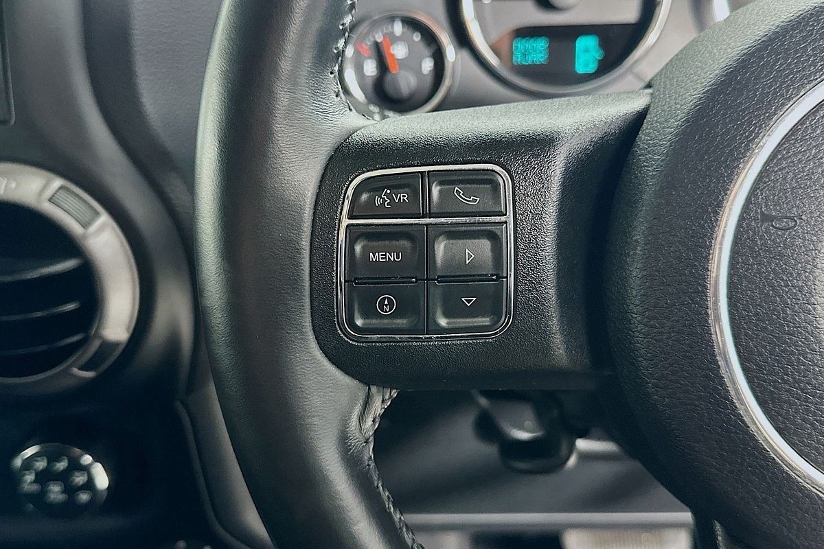 2016 Jeep WRANGLER UNLIMITED SPORT (4x4) JK MY16