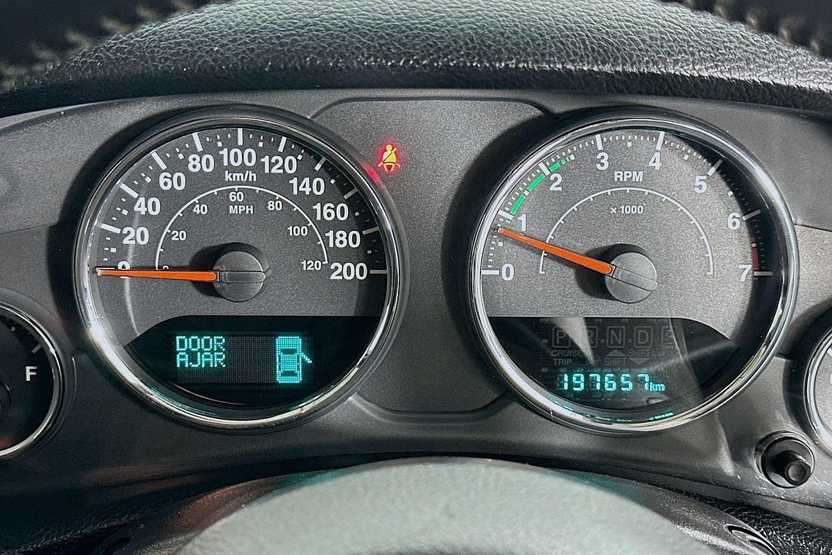 2015 Jeep WRANGLER UNLIMITED SPORT (4x4) JK MY16