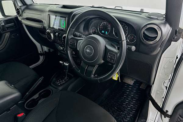 2016 Jeep WRANGLER UNLIMITED SPORT (4x4) JK MY16
