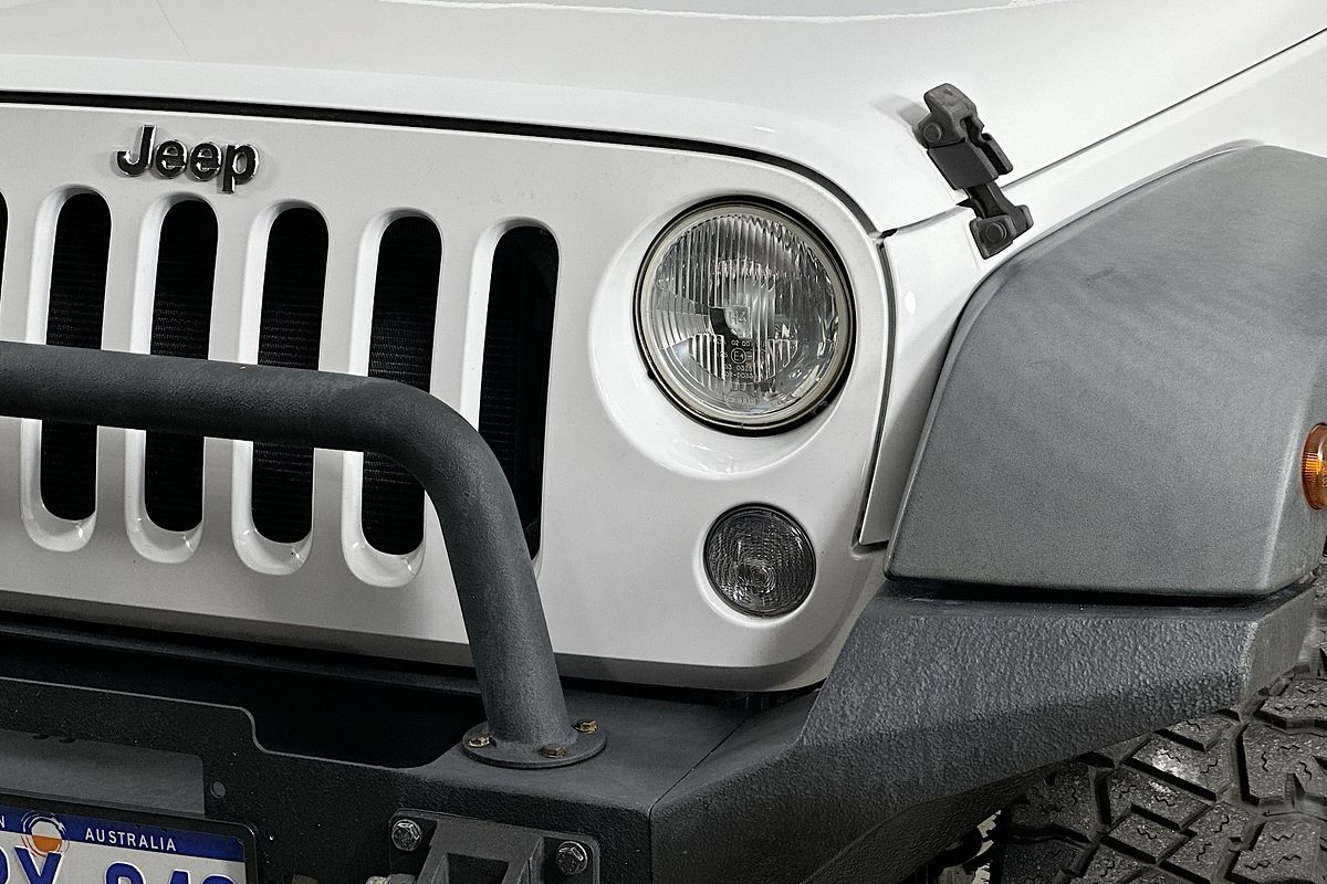 2015 Jeep WRANGLER UNLIMITED SPORT (4x4) JK MY16