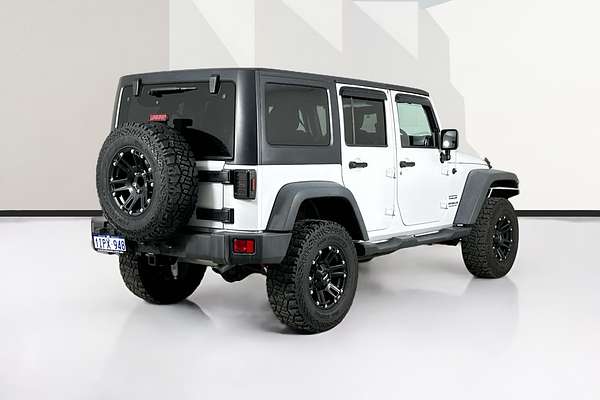2015 Jeep WRANGLER UNLIMITED SPORT (4x4) JK MY16