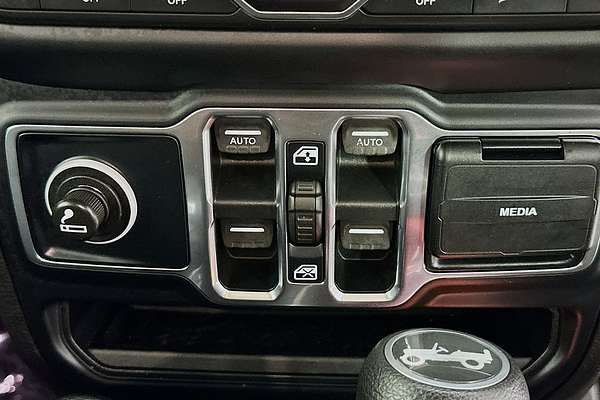 2019 Jeep WRANGLER UNLIMITED SPORT S (4x4) JL MY19