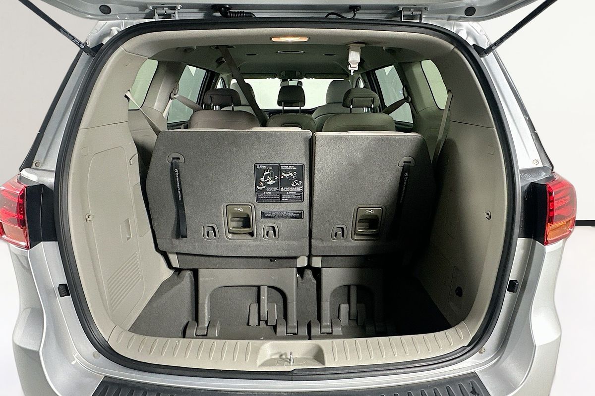 2018 Kia CARNIVAL Si YP PE MY19
