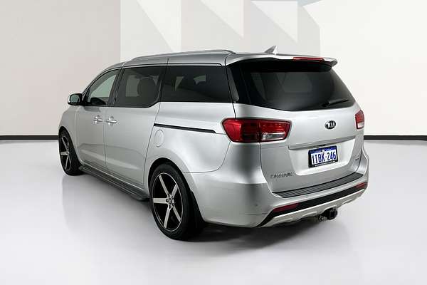 2016 Kia CARNIVAL PLATINUM YP MY17