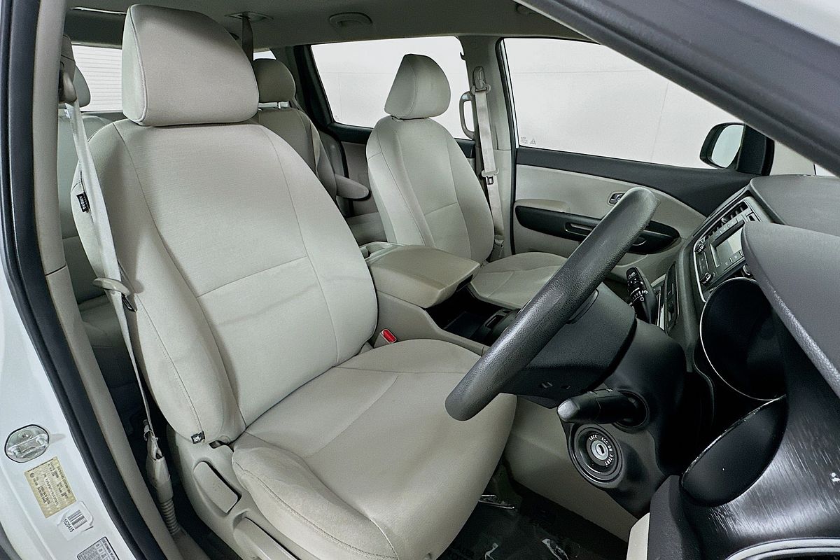 2017 Kia CARNIVAL S YP MY17