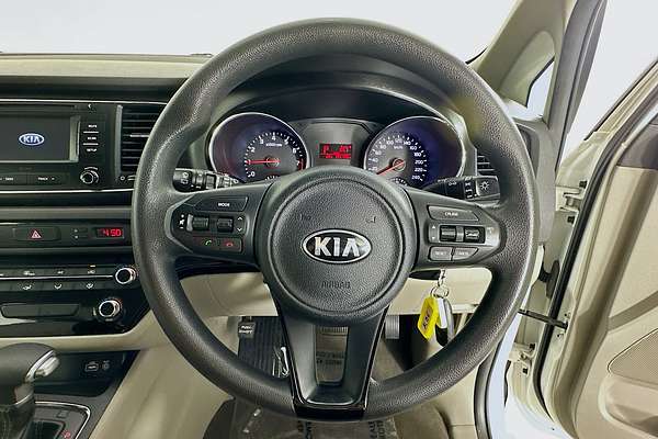 2017 Kia CARNIVAL S YP MY17