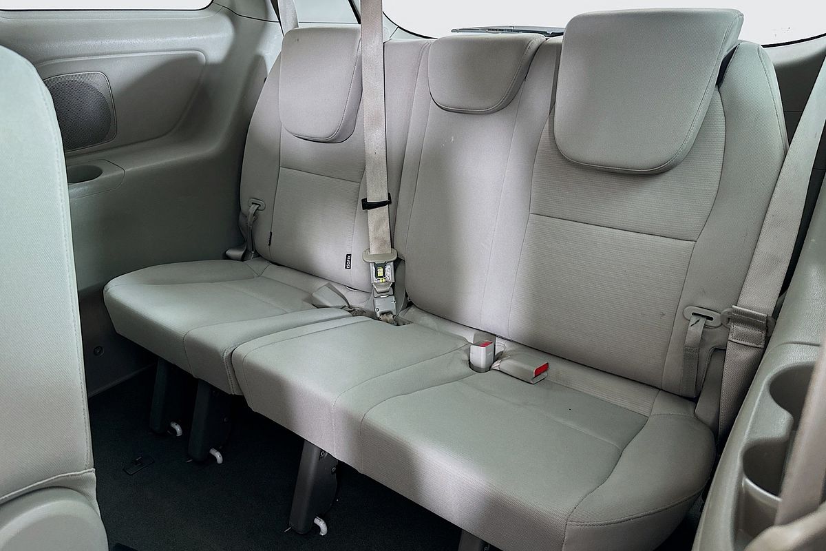 2017 Kia CARNIVAL S YP MY17