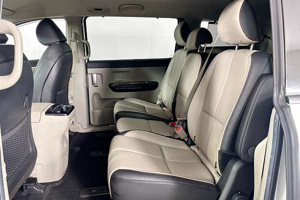 2020 Kia CARNIVAL PLATINUM YP PE MY20