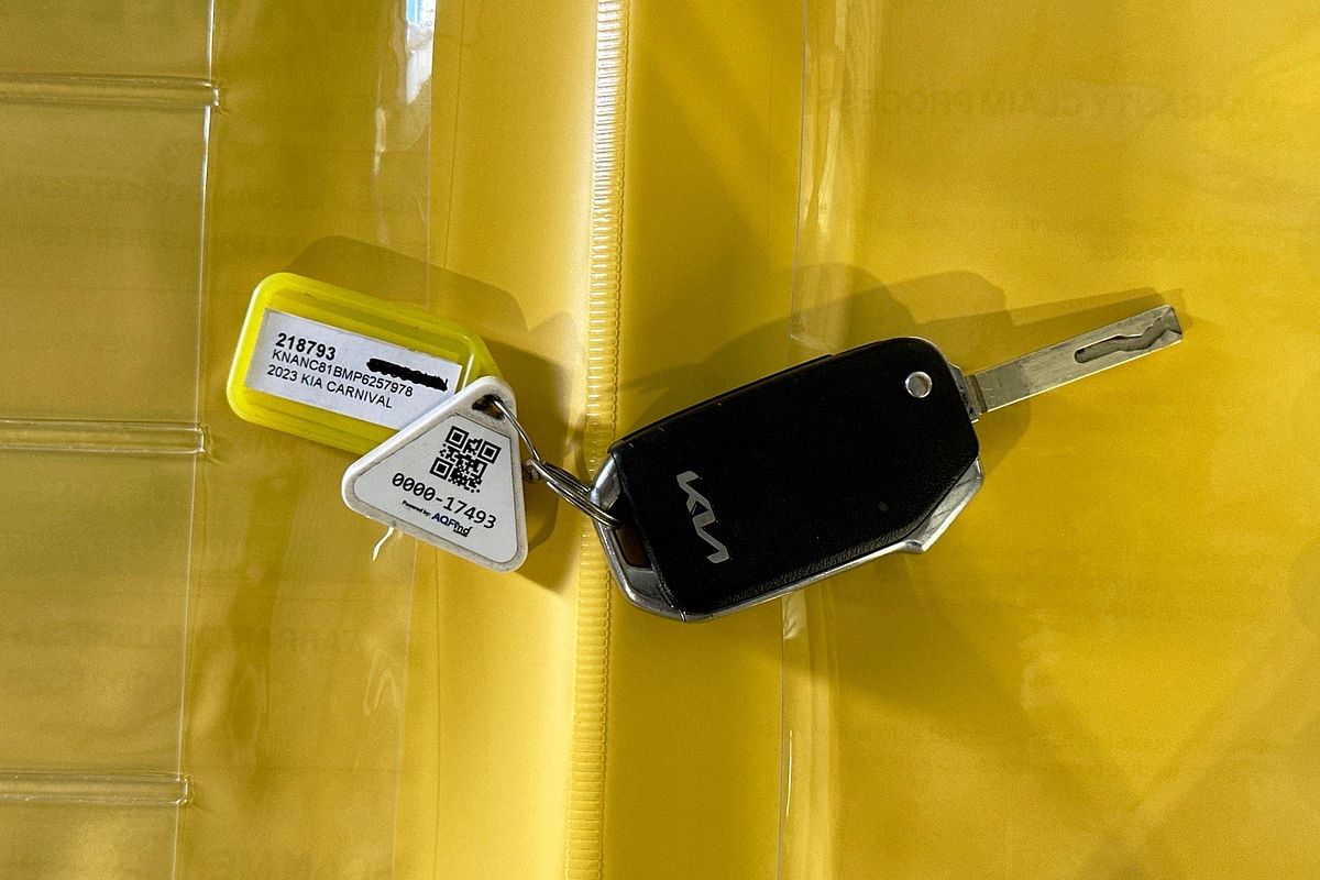 2023 Kia CARNIVAL Si KA4 MY23