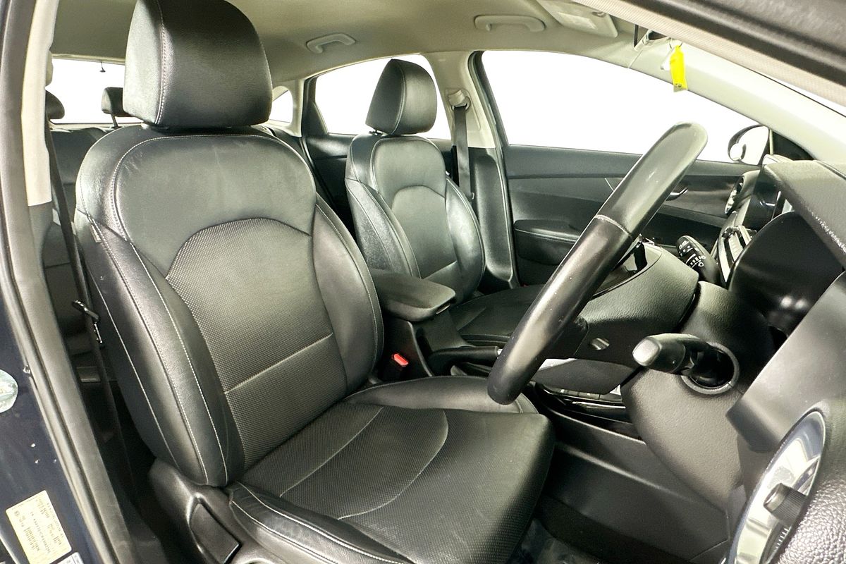 2019 Kia CERATO SPORT + NAV BD MY19