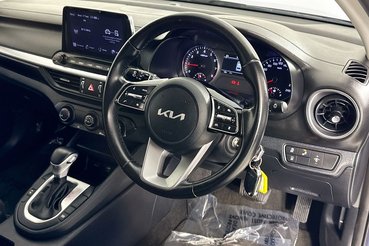 2021 Kia CERATO S SAFETY PACK BD MY22