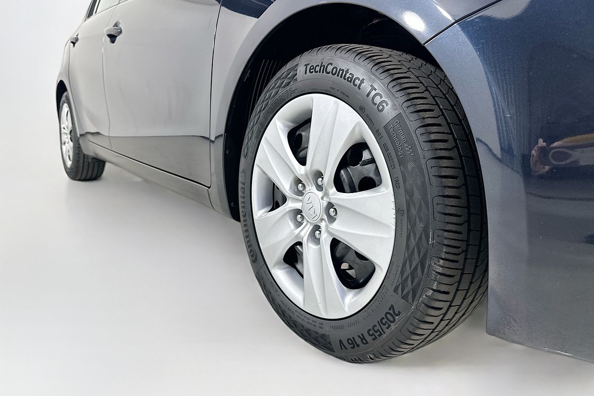 2018 Kia CERATO S YD MY18