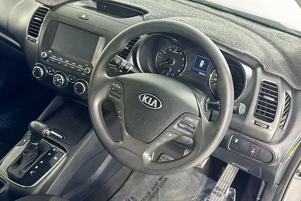 2017 Kia CERATO S (AV) YD MY17