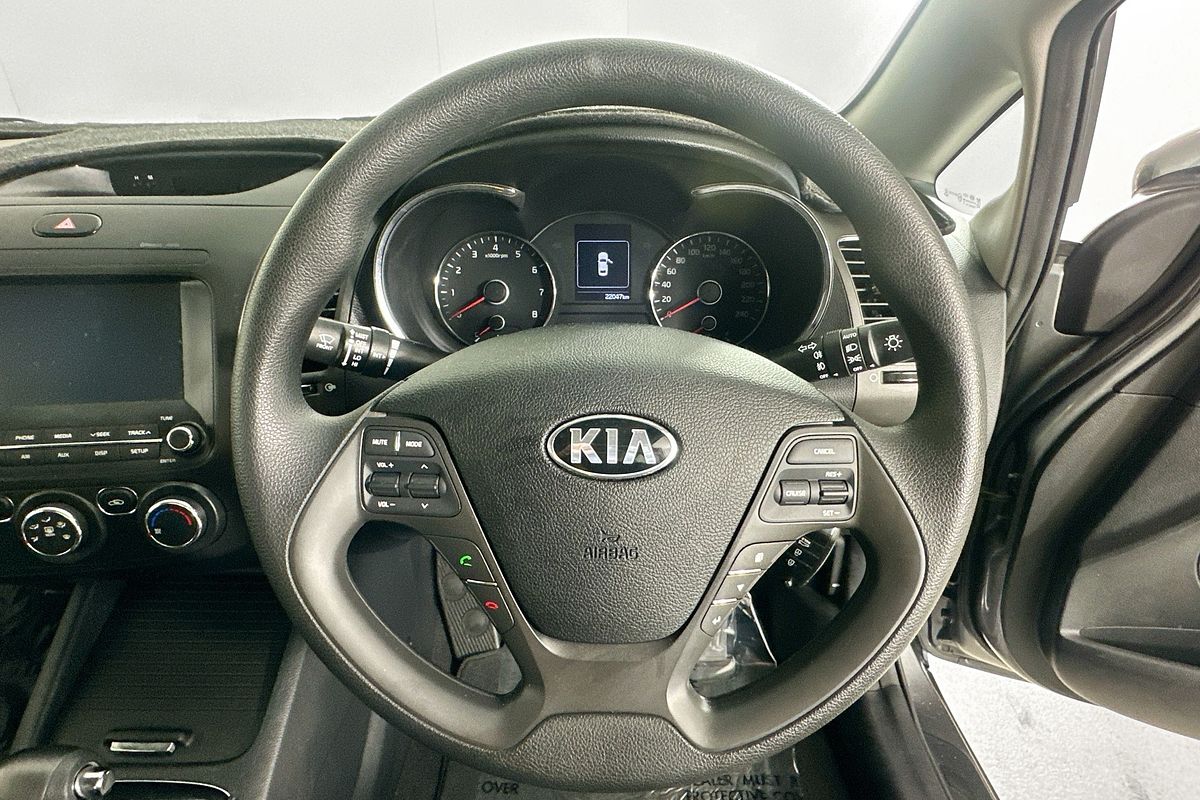 2017 Kia CERATO S (AV) YD MY17