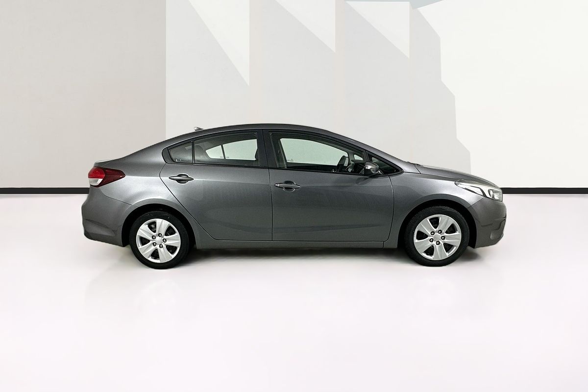 2017 Kia CERATO S YD MY17