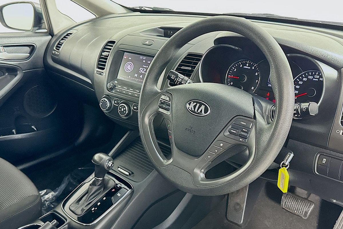 2017 Kia CERATO S YD MY17