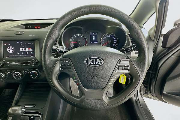 2017 Kia CERATO S YD MY17