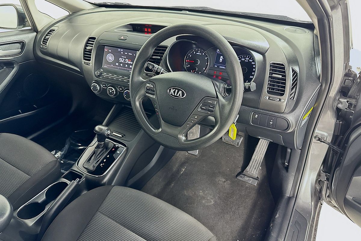 2017 Kia CERATO S YD MY17