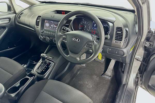 2017 Kia CERATO S YD MY17