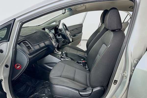 2018 Kia CERATO S YD MY18