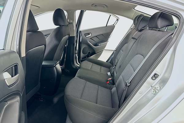 2018 Kia CERATO S YD MY18