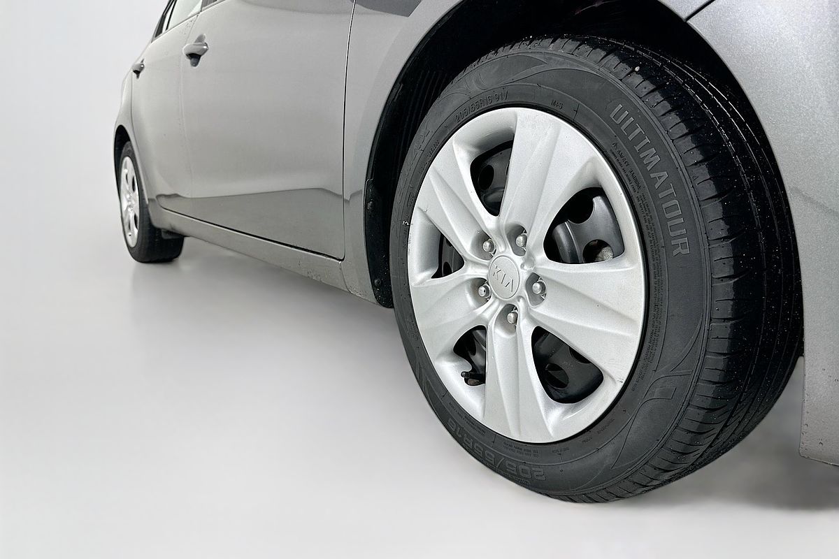 2017 Kia CERATO S YD MY17