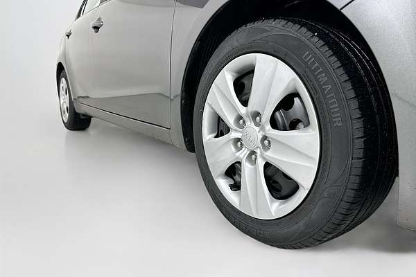 2017 Kia CERATO S YD MY17
